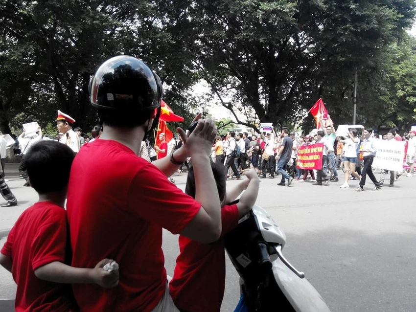 “Nếu điều tồi tệ xảy ra, chúng tôi nguyện đồng lòng bảo vệ Tổ quốc!“ ảnh 35 “Nếu điều tồi tệ xảy ra, chúng tôi nguyện đồng lòng bảo vệ Tổ quốc!“ ảnh 35